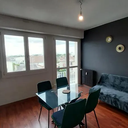 Apartamento A 1km De La Gare De Caen Et 9 Kms De La